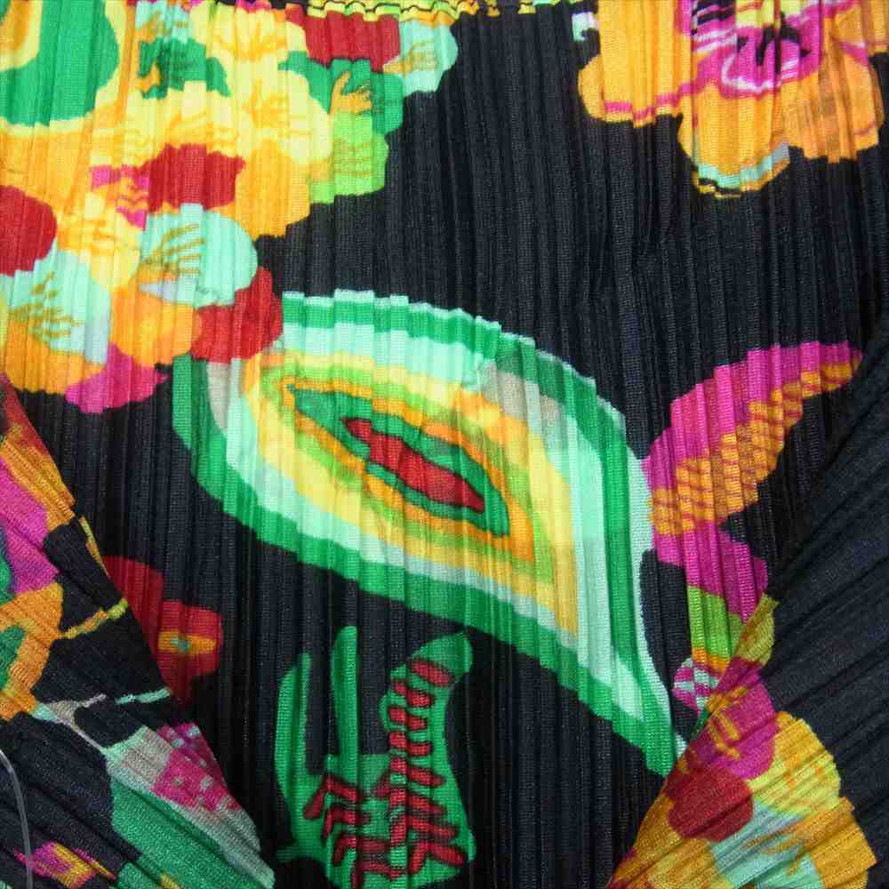 PLEATS PLEASE プリーツプリーズ イッセイミヤケ PP81-JE550 プリーツ加工 チャイナ 中国 総柄 ノースリーブブラウス ベスト ブラック系 3【美品】【中古】