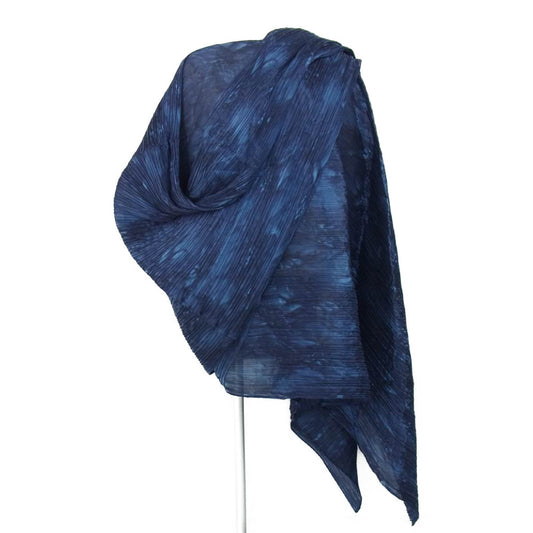 PLEATS PLEASE プリーツプリーズ イッセイミヤケ PP64-AD138 プリーツ加工 タイダイ 柄 アームホール付き ロング ストール ネイビー系【美品】【中古】
