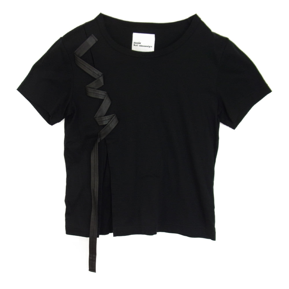 COMME des GARCONS コムデギャルソン AD2016 3R-T004 noir Kei ninomiya ノワールケイニノミヤ AD2016 3R-T004 フェイクレザーテープ プリーツ 半袖 カットソー ブラック系 S【中古】