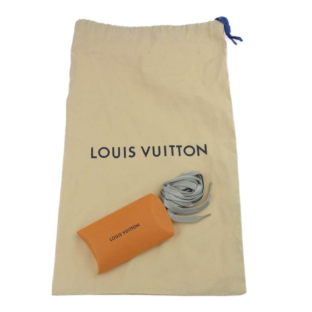LOUIS VUITTON ルイ・ヴィトン 1A9TR8 LV トレイナーライン ミラー加工 スニーカー シルバー系 8【極上美品】【中古】