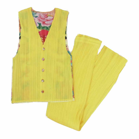 PLEATS PLEASE プリーツプリーズ イッセイミヤケ PP81-JE850 プリーツ加工 おめでた プリント ベスト パンツ セットアップ イエロー系 3【美品】【中古】