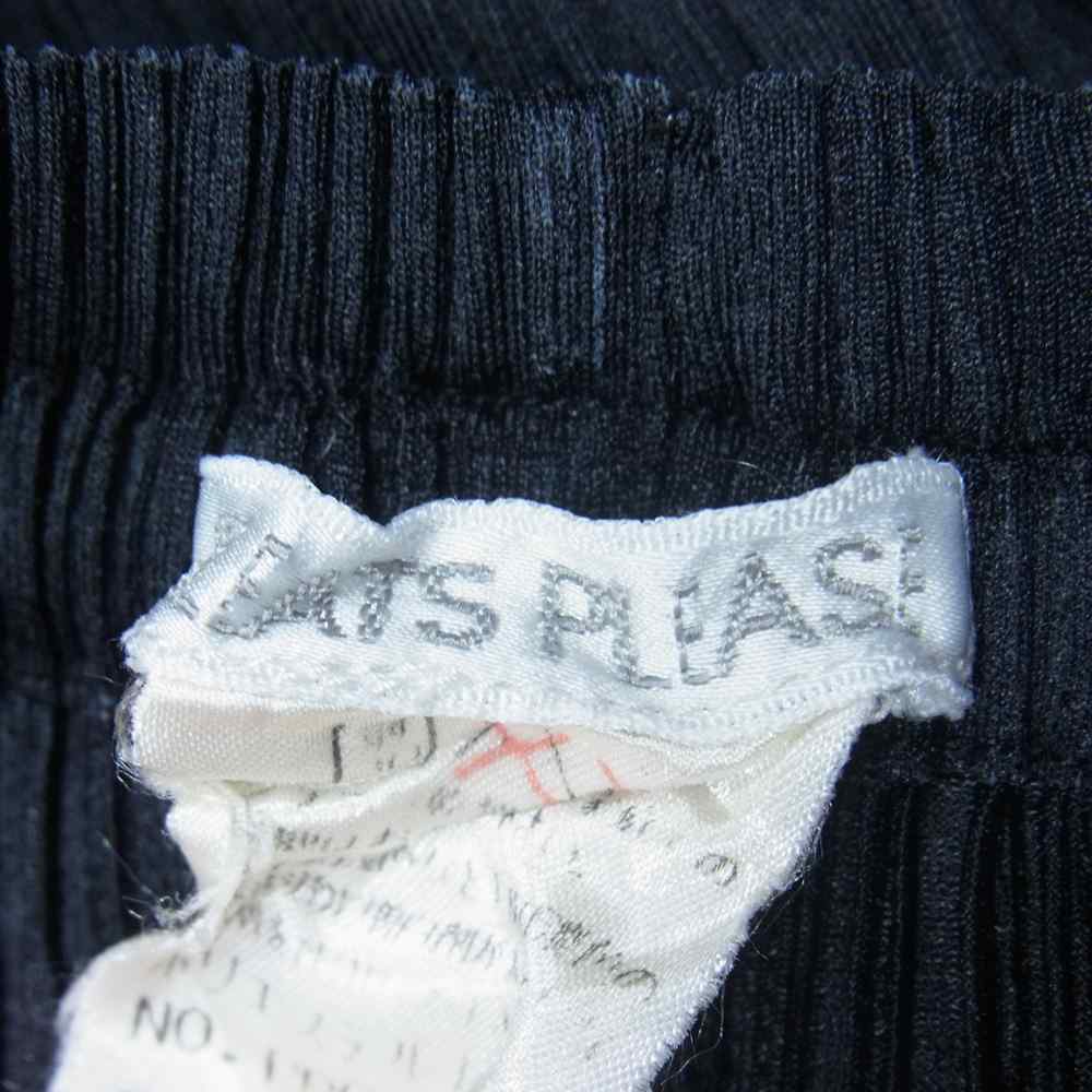 PLEATS PLEASE プリーツプリーズ イッセイミヤケ PP04-JF643 プリーツ加工 ストレートパンツ ブラック系 3【中古】