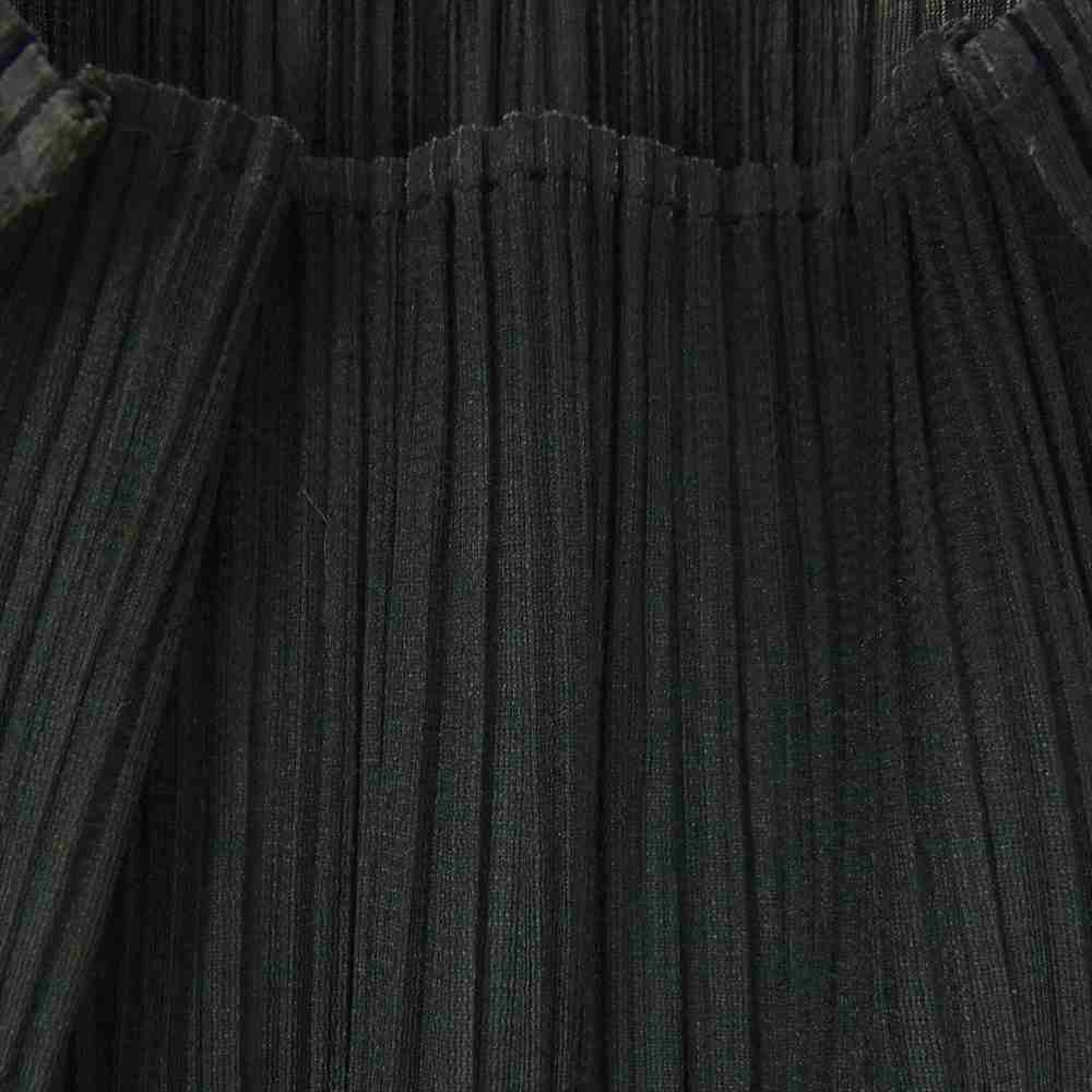 PLEATS PLEASE プリーツプリーズ イッセイミヤケ PP04-JK604 プリーツ加工 ボトルネック 長袖カットソー ブラック系 3【中古】