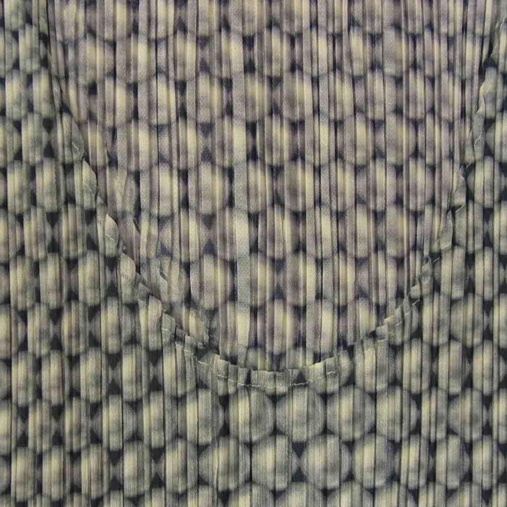 PLEATS PLEASE プリーツプリーズ イッセイミヤケ PP73-JK728 プリーツ加工 ドット柄 ノースリーブ カットソー グレー系 3【美品】【中古】