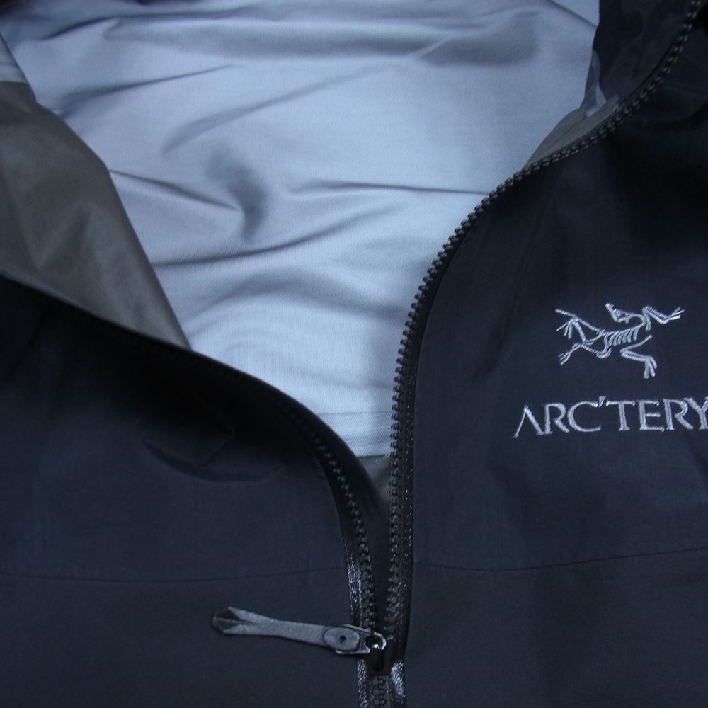 ARC'TERYX アークテリクス 23705 BETA SL HYBRID JACKET ベータ ハイブリッド ゴアテックス マウンテン パーカー ジャケット ブラック系 M【中古】