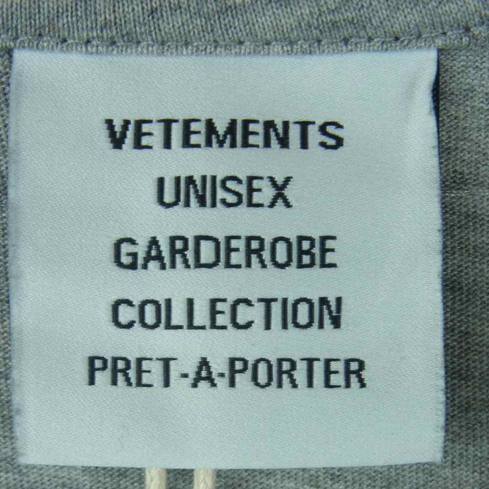 VETEMENTS ヴェトモン 21SS UE51TR540G ロゴ プリント オーバーサイズ 半袖 Tシャツ グレー系 S【新古品】【未使用】【中古】
