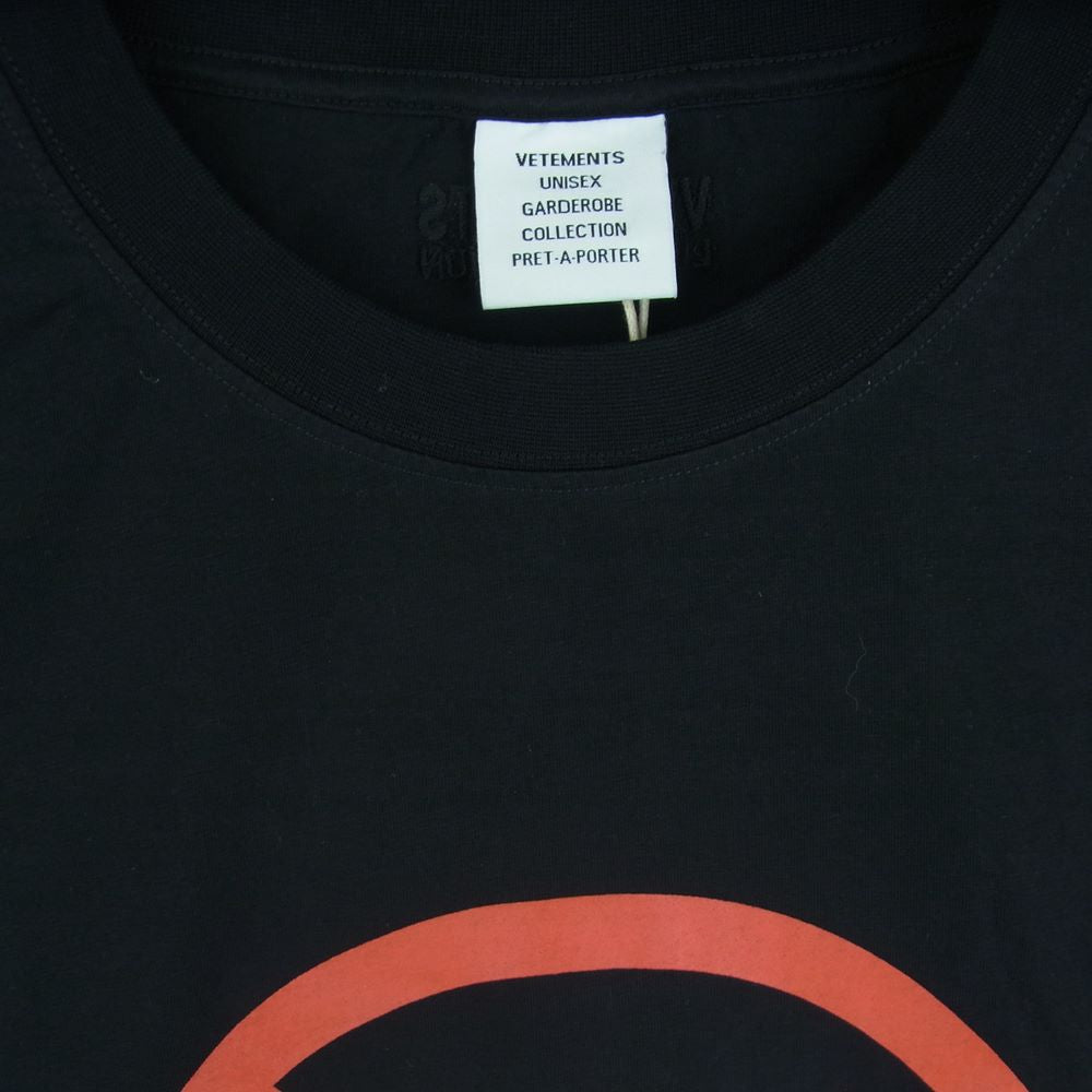 VETEMENTS ヴェトモン 21AW UA52TR190B No Main Stream Tee ノー メイン ストリーム プリント 半袖 Tシャツ ブラック系 M【新古品】【未使用】【中古】