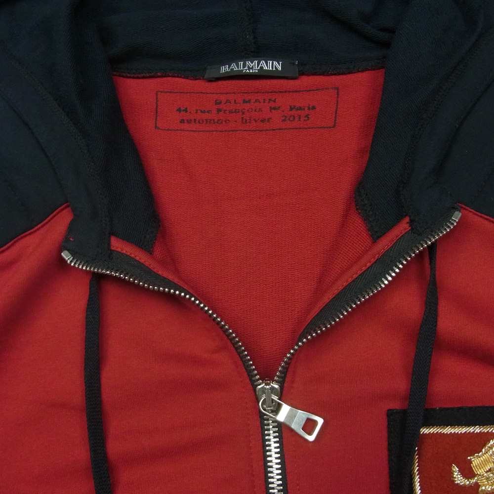 BALMAIN バルマン W5HJ623C492B 国内正規品 胸エンブレムワッペン ジップ パーカー レッド系 ブラック系 XS【中古】