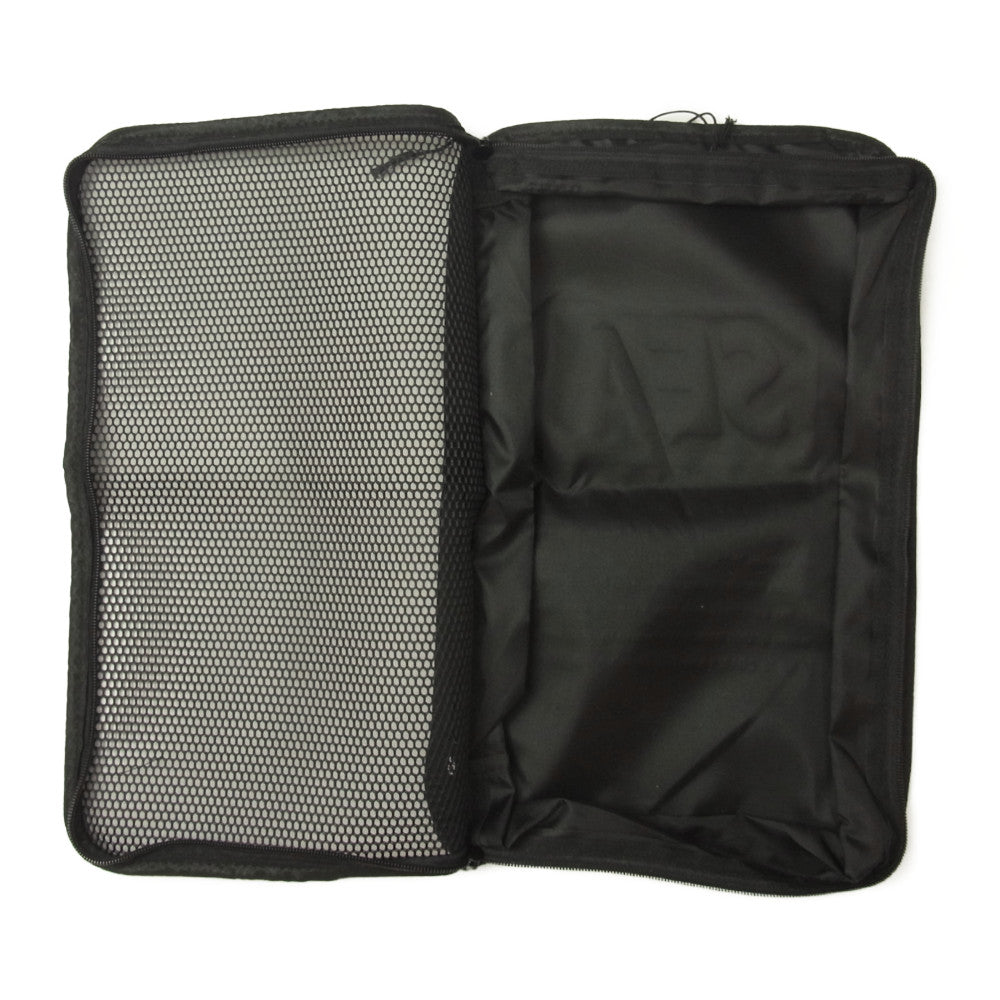ウィンダンシー WDS-20A-GD-05 WDS TRAVEL POUCH LARGE トラベル ポーチ ラージ ブラック系 M【新古品】【未使用】【中古】