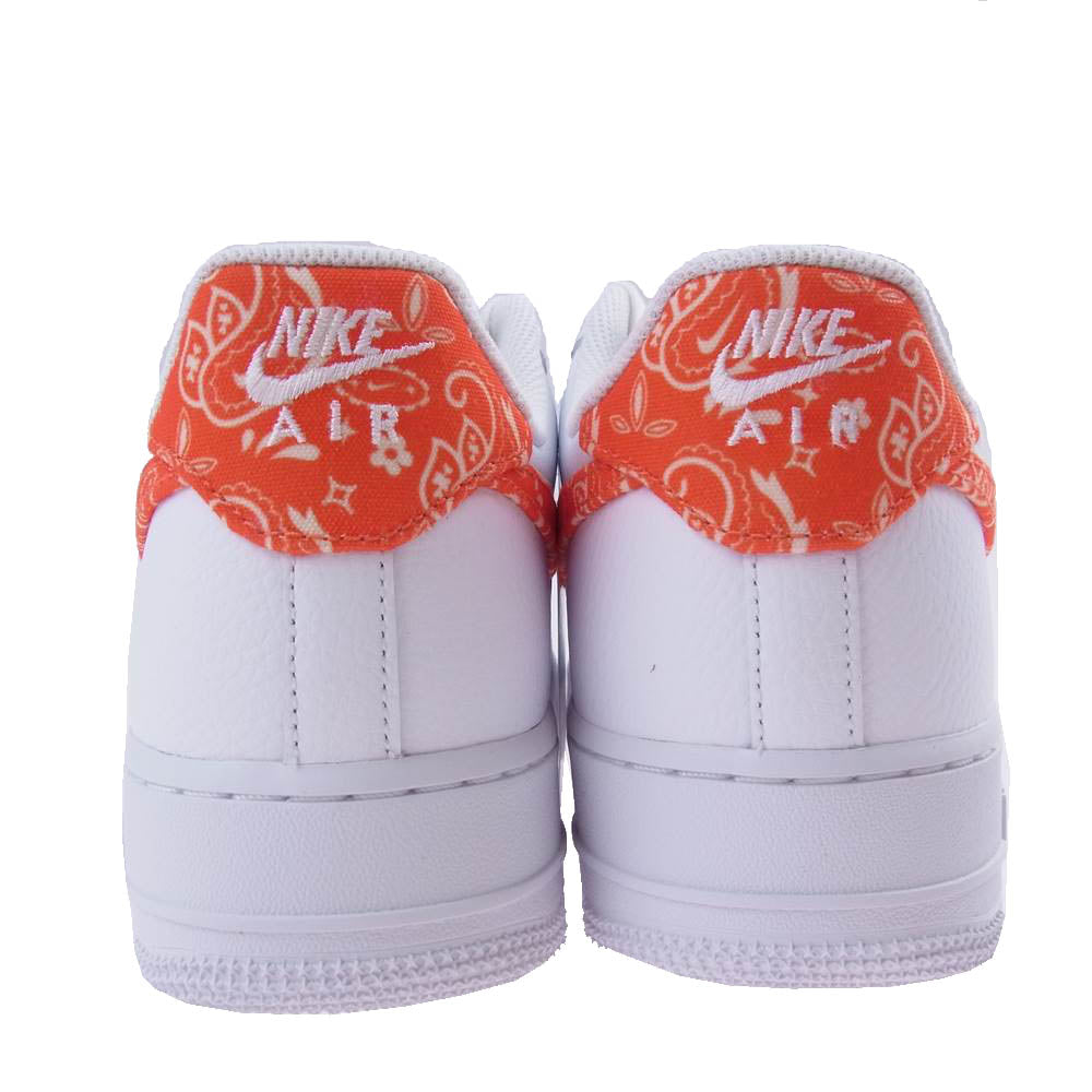 NIKE ナイキ DJ9942-102 W AIR FORCE 1 07 ESS ウィメンズ エア フォース 1  ホワイト系 28㎝【新古品】【未使用】【中古】