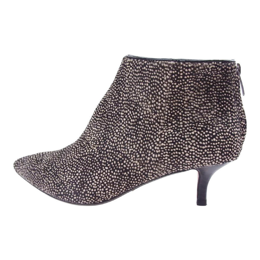 Clarks クラークス Aquifer Diva  ハラコ ショート ブーツ ブラック系 ベージュ系 24㎝【美品】【中古】