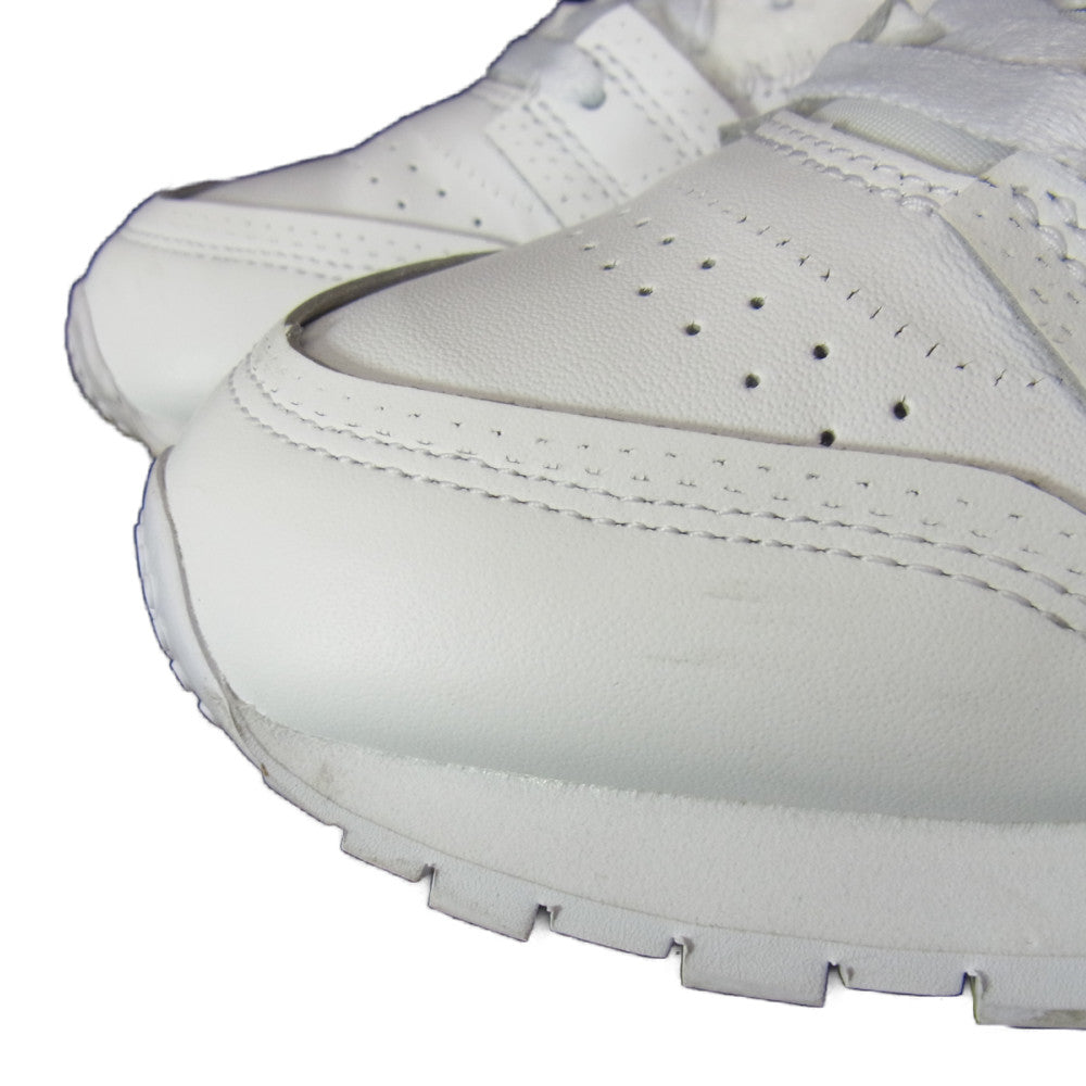 MAISON MARGIELA メゾンマルジェラ Reebok H02407 CLASSIC LEATHER MEMORY OF リーボック クラシック レザー メモリー オフ ローカット スニーカー ホワイト系 25.5cm【中古】