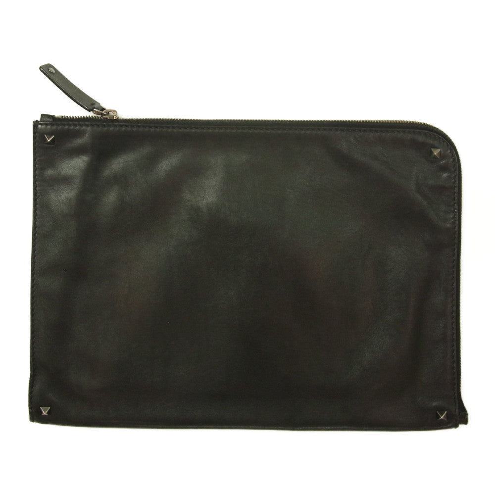 VALENTINO ヴァレンティノ GARAVANI ガラヴァーニ スタッズ クラッチバッグ  ブラック系【中古】
