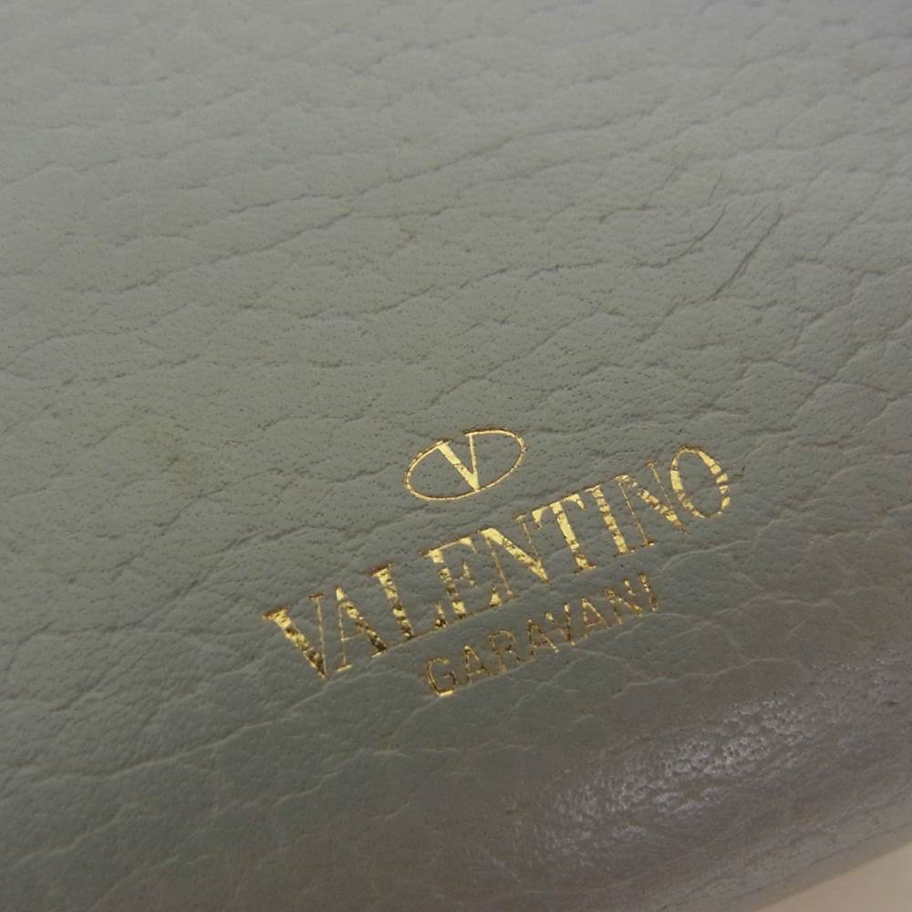 VALENTINO ヴァレンティノ ロック スタッズ ラウンド ファスナー 長財布 グレー系【中古】