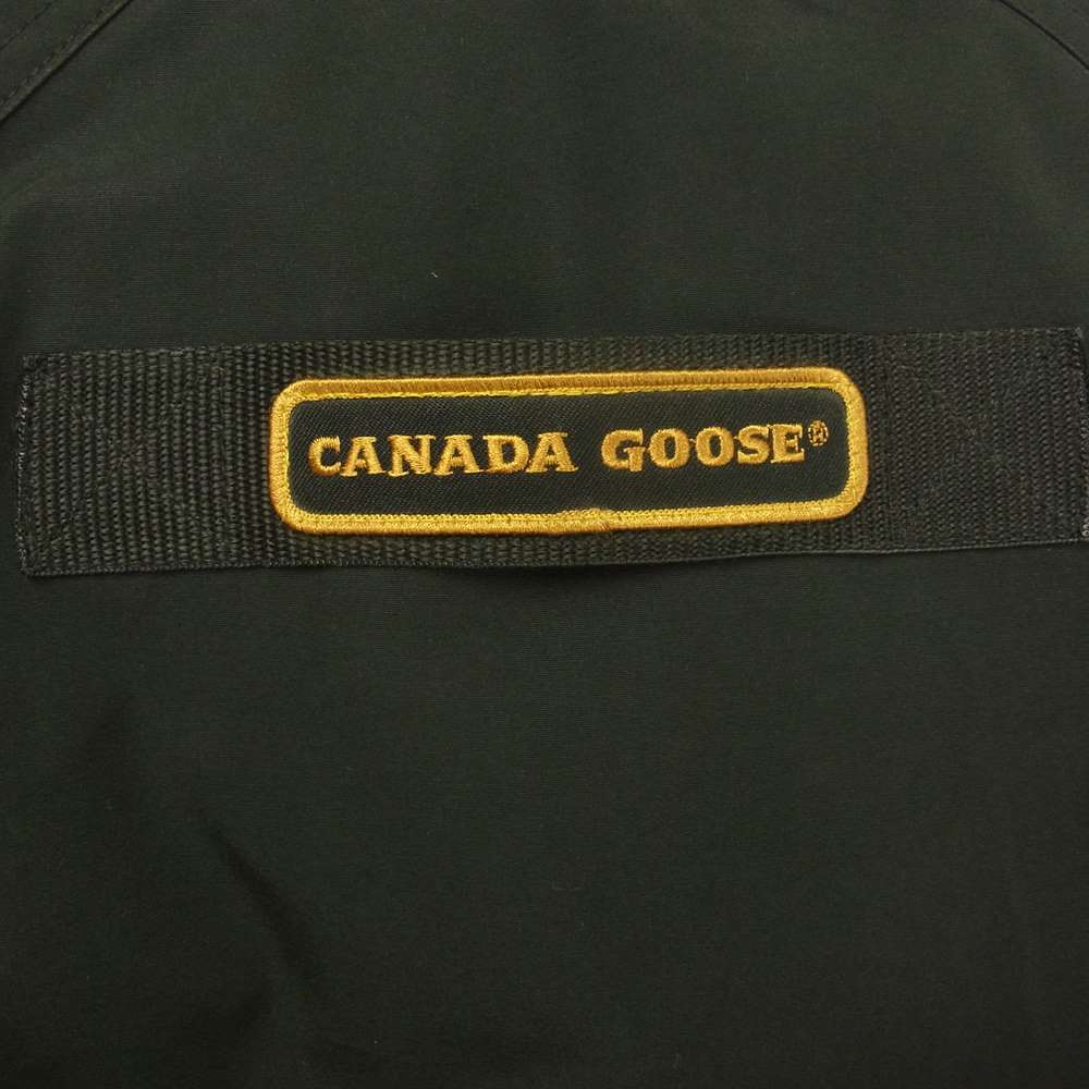 CANADA GOOSE カナダグース 4078JM 国内正規品 グリフィン KAMLOOPS カムループス ダウン ジャケット ブラック系 M【中古】