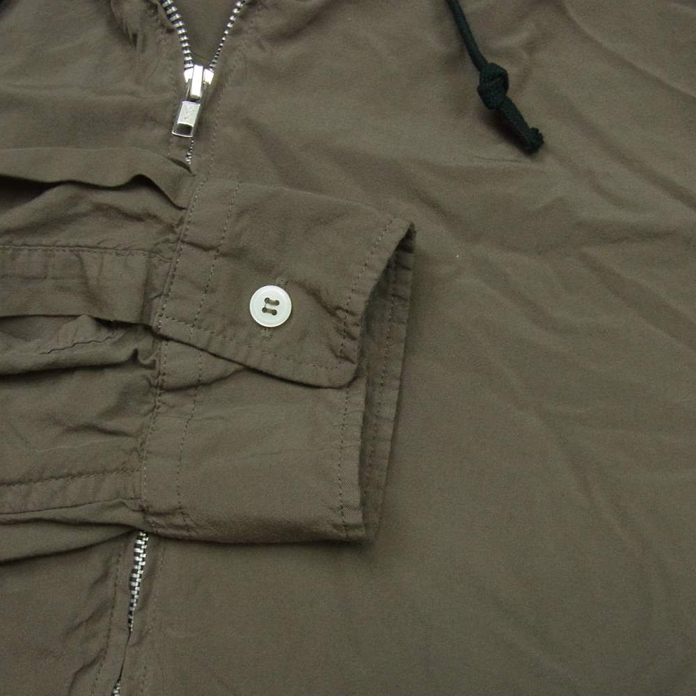 COMME des GARCONS HOMME DEUX コムデギャルソンオムドゥ 22SS DI-B030 製品染め ポリエステル スパンブロード ジップ フーディ ジャケット グレイッシュカーキ系 XL【中古】