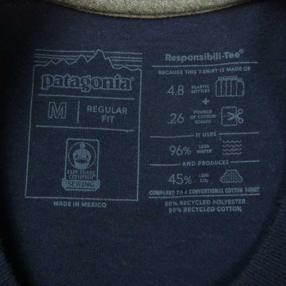patagonia パタゴニア 38512 P-6 Logo Pocket Responsibili P-6ロゴ ポケット レスポンシビリティー Tシャツ ネイビー ネイビー系 M【中古】