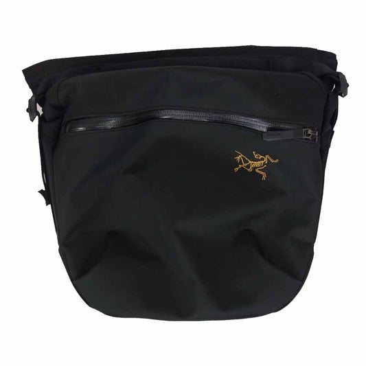 ARC'TERYX アークテリクス 24019-129570-05/21 国内正規品 ARRO 8 SHOULDER BAG アロー 8 ショルダーバッグ ブラック系【中古】