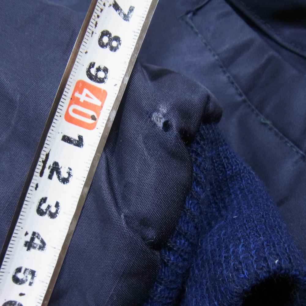 アメリカ空軍 襟ボア 裏キルティング イーグル WISCONSIN 刺繍 ナイロン フライト スーベニア ジャケット ネイビー系 M【中古】
