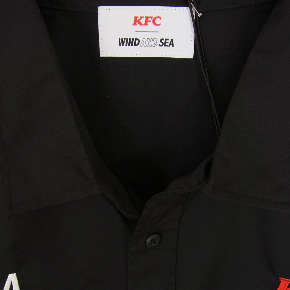 WIND AND SEA ウィンダンシー WDS-KFC-01 × KFC Work Shirt ケンタッキー ワーク 半袖 シャツ ブラック系 L【新古品】【未使用】【中古】 WIND AND SEA ウィンダンシー WDS-KFC-01 × KFC Work Shirt