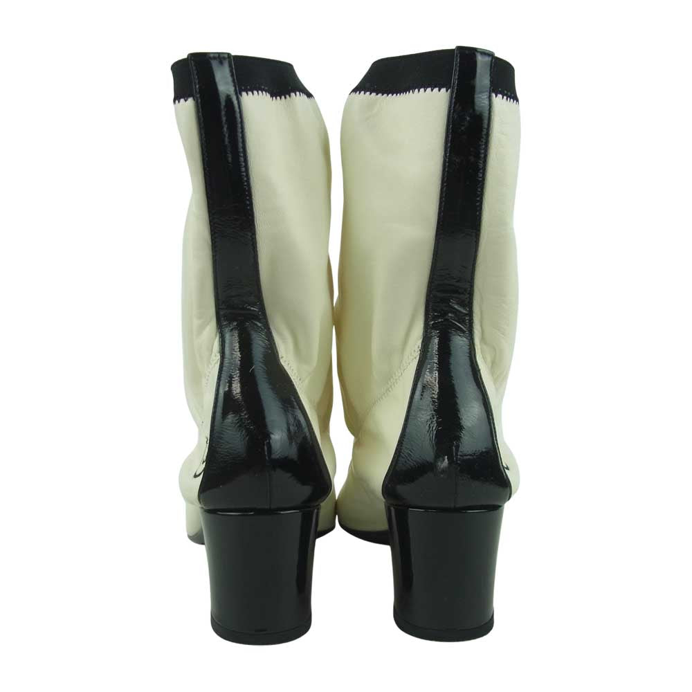 CHANEL シャネル ココマーク レザー ショート ブーツ ホワイト系 37【中古】