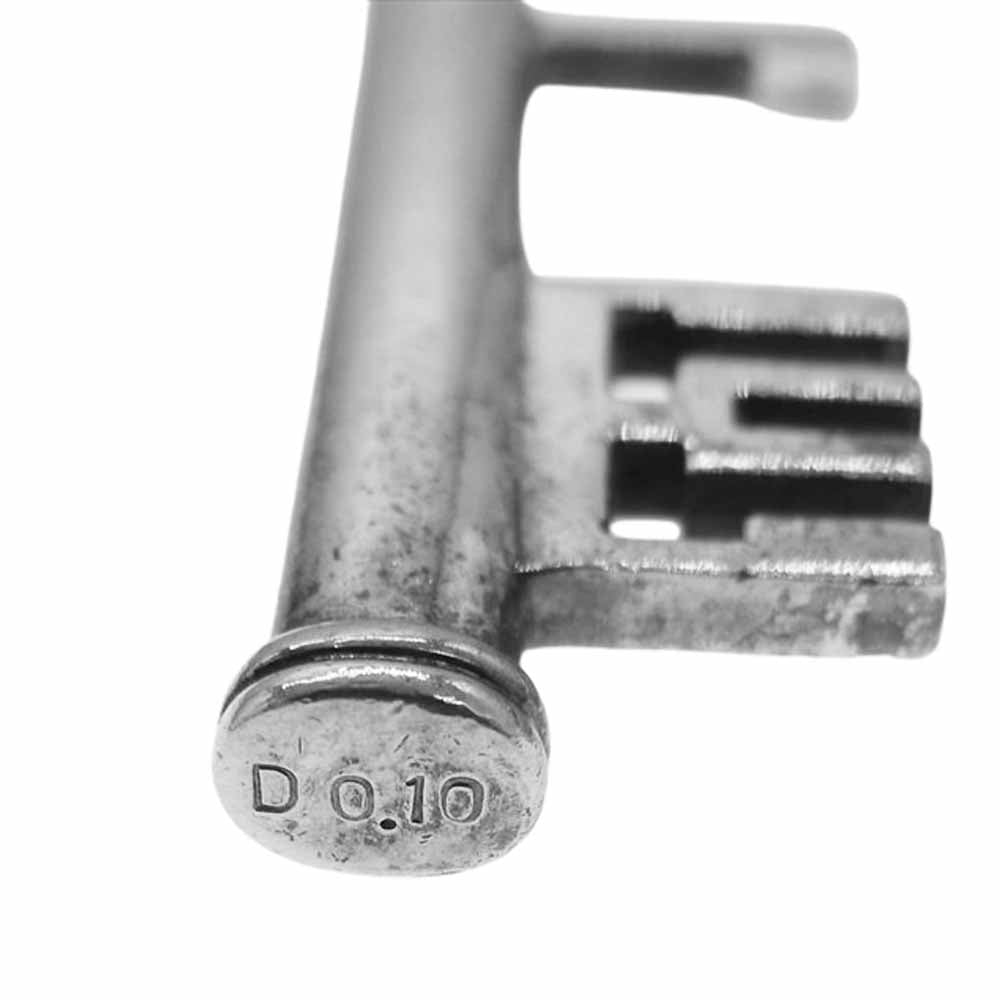 Justin Davis ジャスティンデイビス SPJ1002 清春 EVIL ACT エヴィルアクト ダイヤ クラウン キー ペンダント シルバー系【中古】