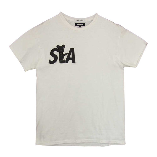 WIND AND SEA ウィンダンシー atmos BEARBRICK アトモス ベアブリック コラボ BEAR Tee プリント Tシャツ  ホワイト系 M【中古】