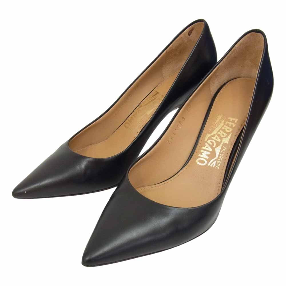 Salvatore Ferragamo サルヴァトーレフェラガモ レザー パンプス ヒール ブラック系 6 (23.5cm相当)【中古】