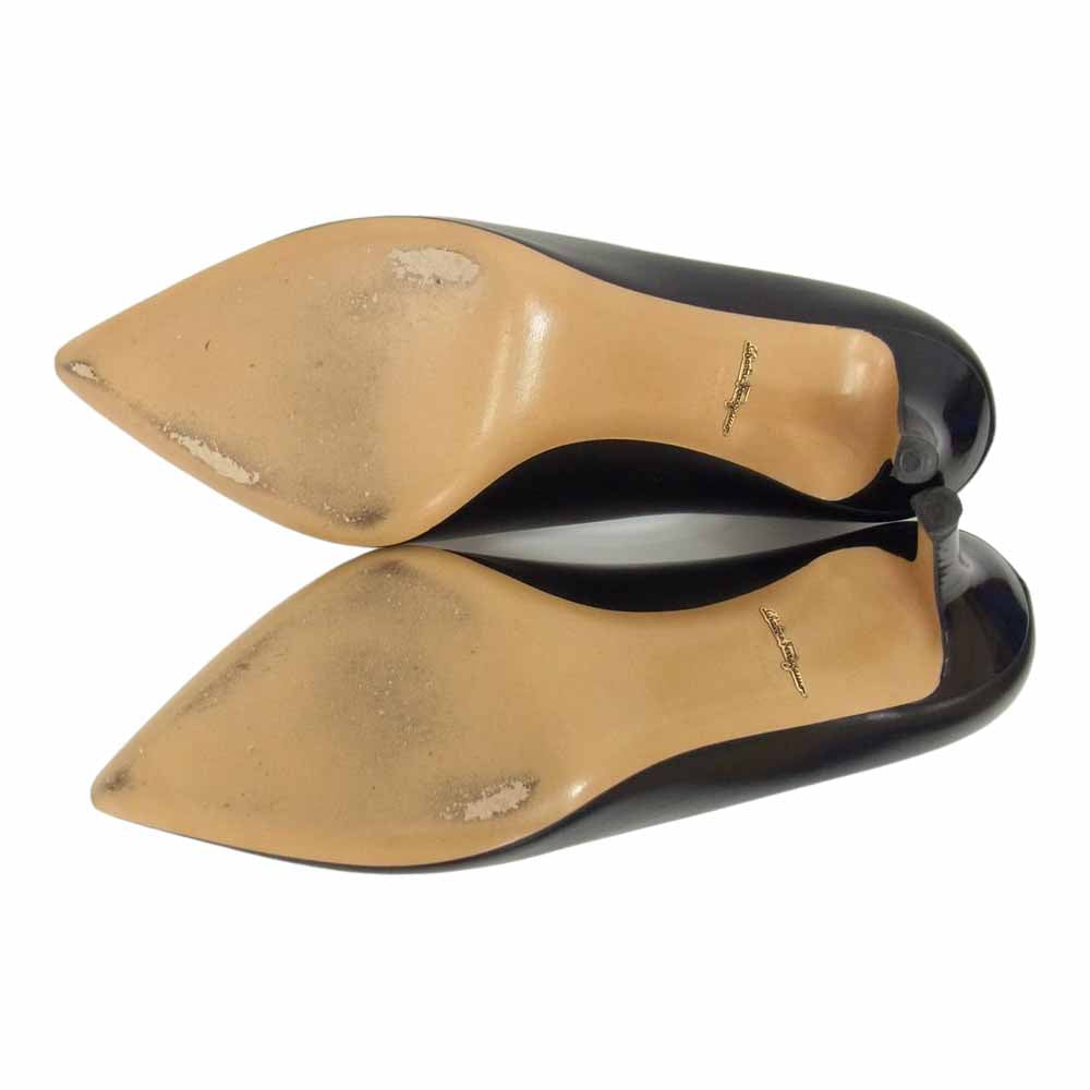 Salvatore Ferragamo サルヴァトーレフェラガモ レザー パンプス ヒール ブラック系 6 (23.5cm相当)【中古】