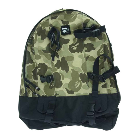 A BATHING APE アベイシングエイプ エイプ カモ 迷彩 リュック バックパック カーキ系【中古】