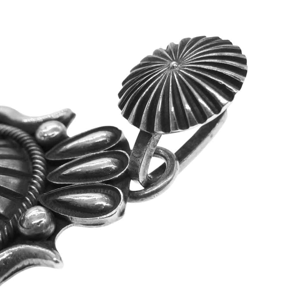 デルバート ゴードン Navajo ナバホ族 ターコイズ ペンダントトップ シルバー系【中古】