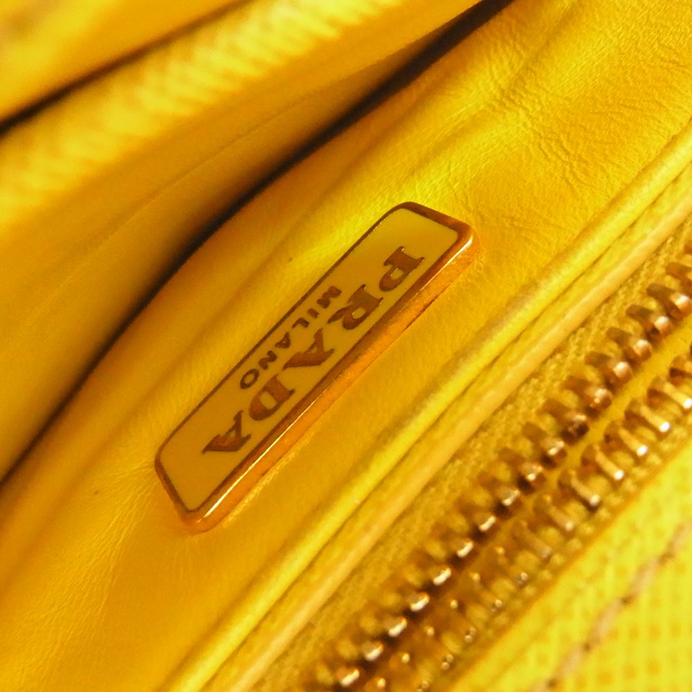 PRADA プラダ BT0959 SAFFIANO LUX HANDBAGS 2way サフィアーノ ショルダー ハンドバッグ イエロー系【中古】