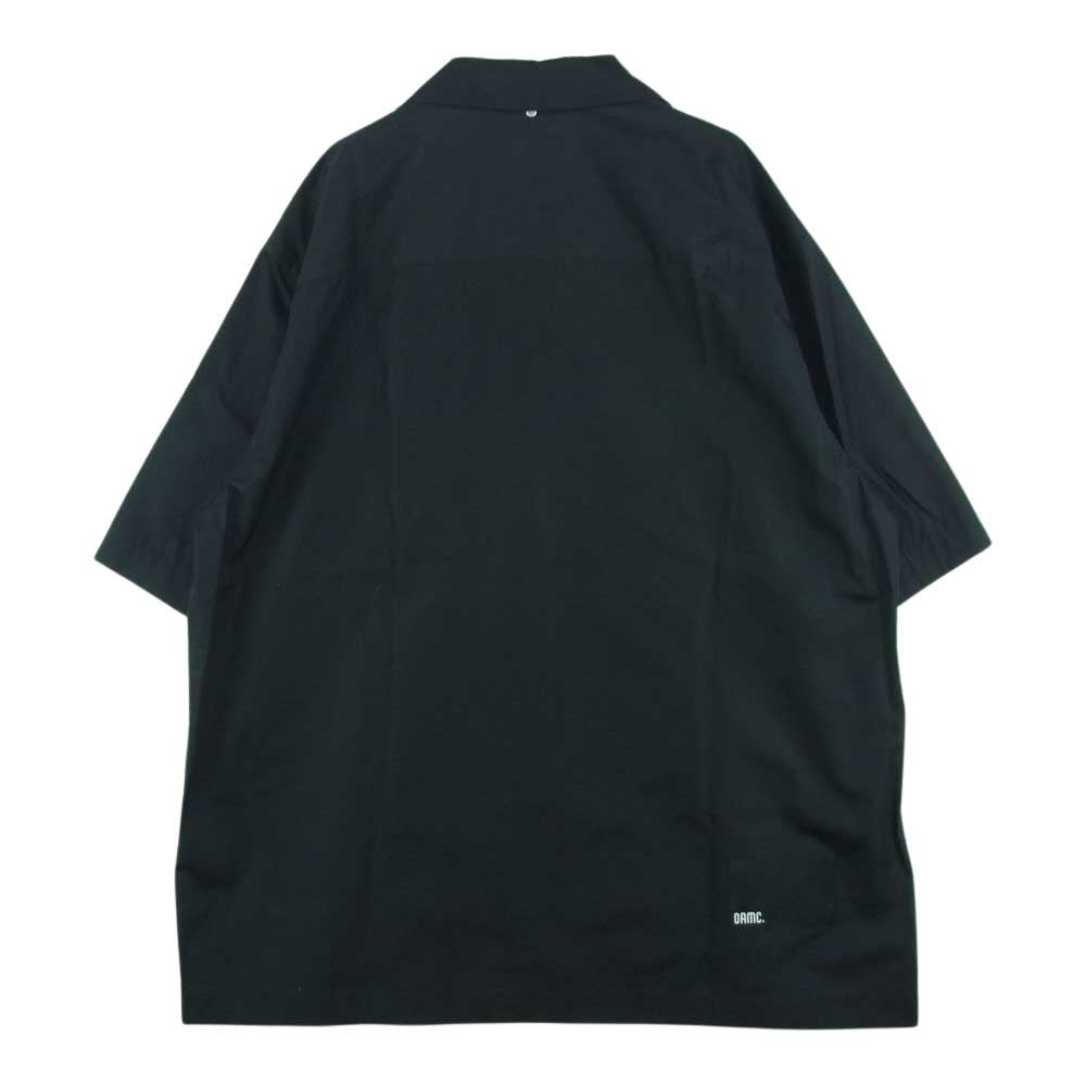 オーエーエムシー 国内正規品 3520700038 Kurt Black Shirt ロゴパッチ キャンプカラー 半袖 シャツ ブラック系 XL【美品】【中古】