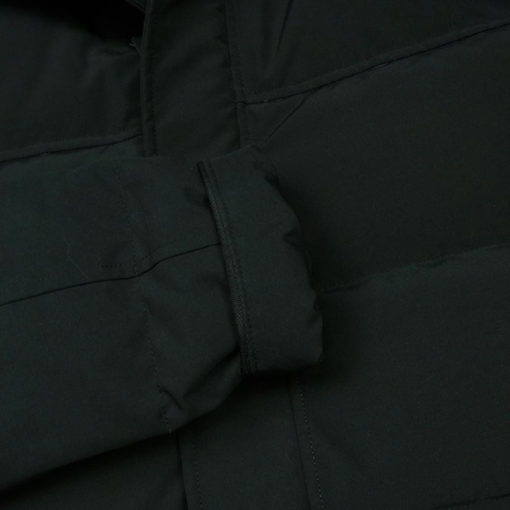 CANADA GOOSE カナダグース 3804MB 国内正規 サザビーリーグ BLACK LABEL MACMILLAN PARKA マクミラン パーカー ダウン ジャケット ブラック系 S【中古】