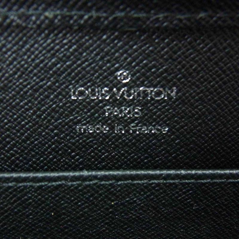 LOUIS VUITTON ルイ・ヴィトン M30182 タイガ バイカル セカンドバッグ クラッチバッグ ブラック系【中古】