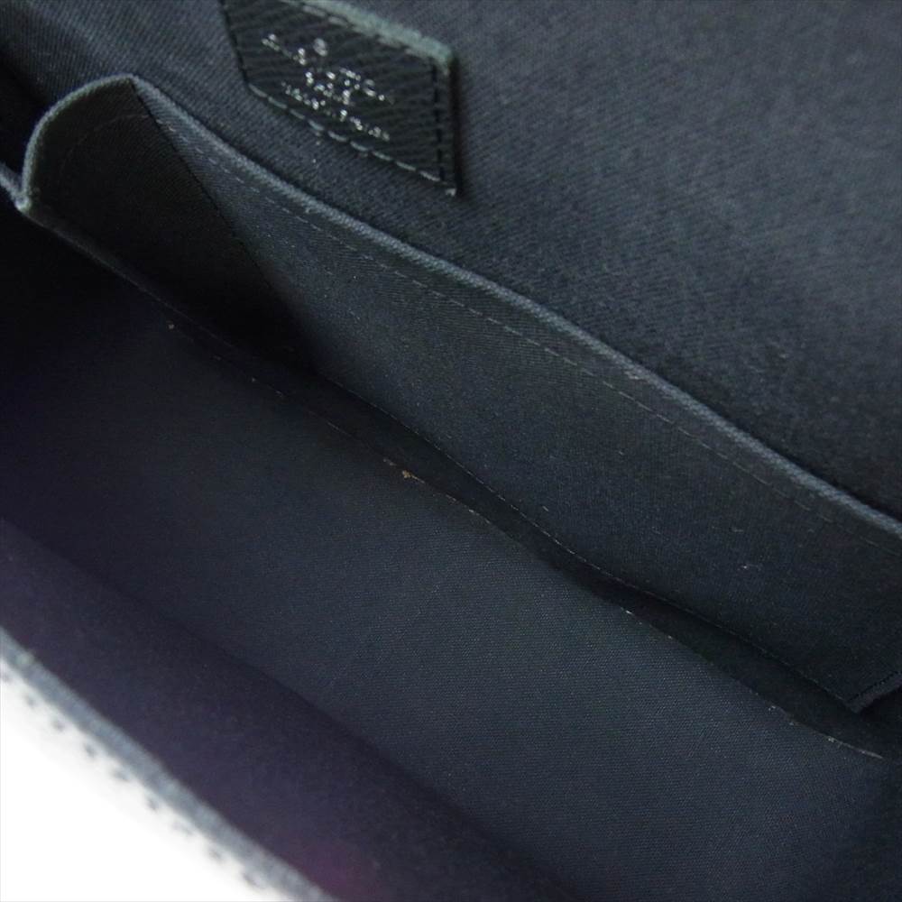 LOUIS VUITTON ルイ・ヴィトン M32482 タイガ アンドレイ ショルダー バッグ ブラック系【中古】