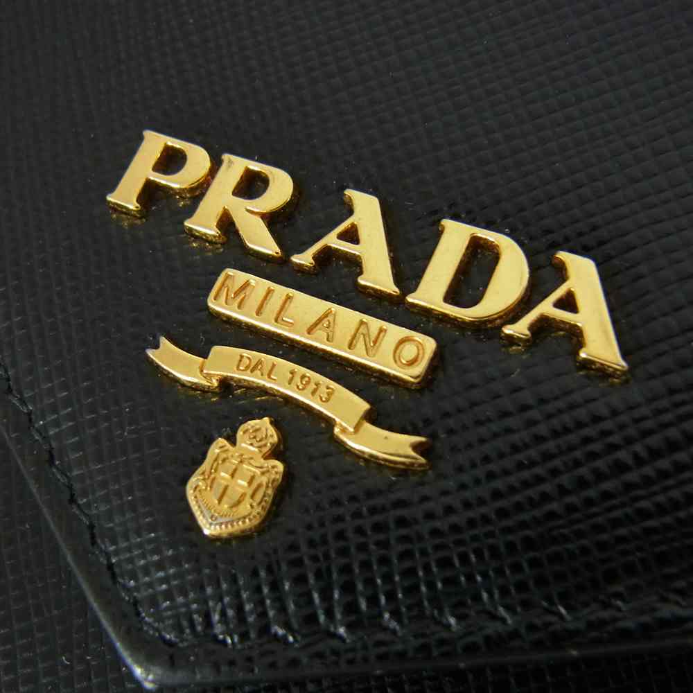 PRADA プラダ 1DH057 SAFFIANO METAL レザー チェーン ウォレット ブラック系【中古】