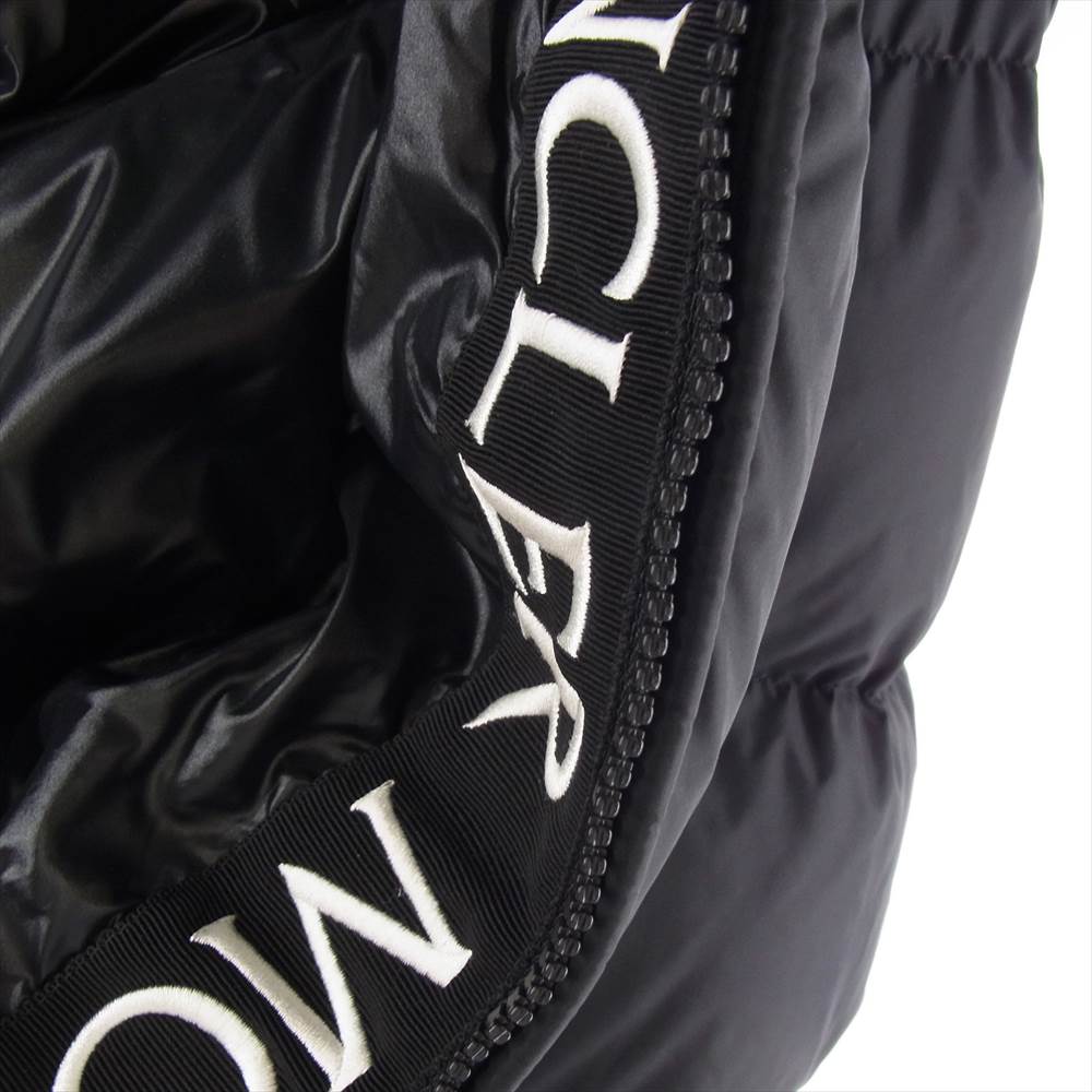 MONCLER モンクレール E20914194385-C0300 MONTCLA GIUBBOTTO モンクラ ダウン ジャケット ブラック系 2【中古】