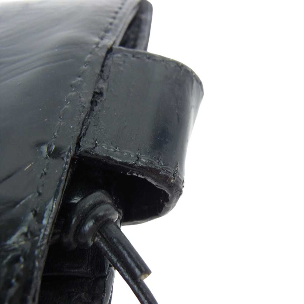 BILL WALL LEATHER ビルウォールレザー クロスコンチョ パテントレザー 二つ折り財布 ウォレット ブラック系【中古】