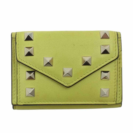 VALENTINO ヴァレンティノ GARAVANI ガラヴァーニ ロックスタッズ 三つ折り ミニ財布 イエロー系【中古】