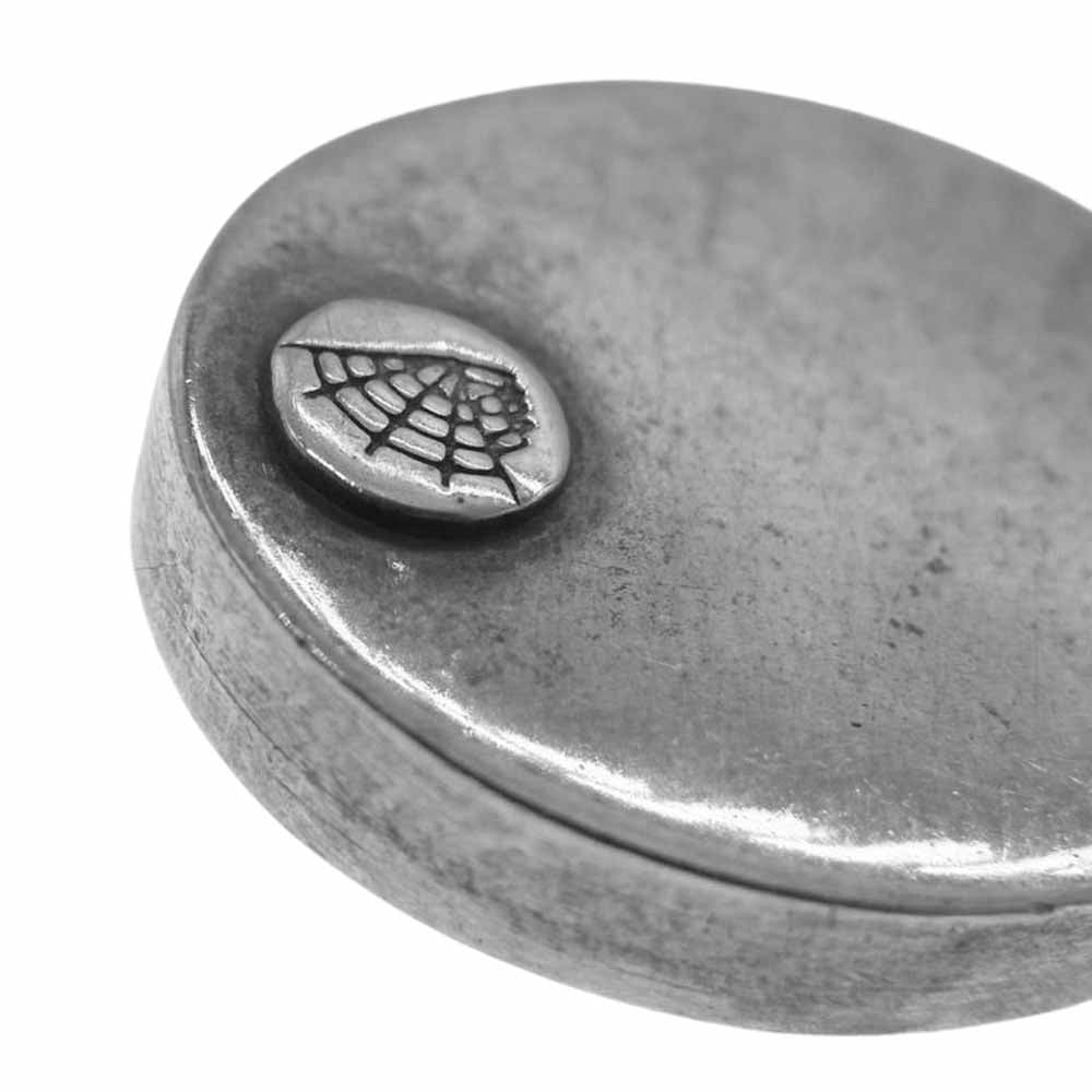 ホピ 作者不明 スパイダーウェブ刻印 オーバーレイ ペンダントトップ インディアンジュエリー シルバー系【中古】