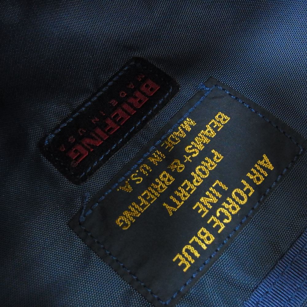 BRIEFING ブリーフィング BEAMS PLUS ビームスプラス 別注 Fleet Messenger bag フリート メッセンジャー ショルダー ナイロン バッグ ネイビー系【中古】