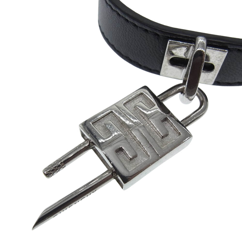 GIVENCHY ジバンシィ BF20CEF047 Lock bracelet ロック レザー ブレスレット ブラック系 シルバー系【中古】