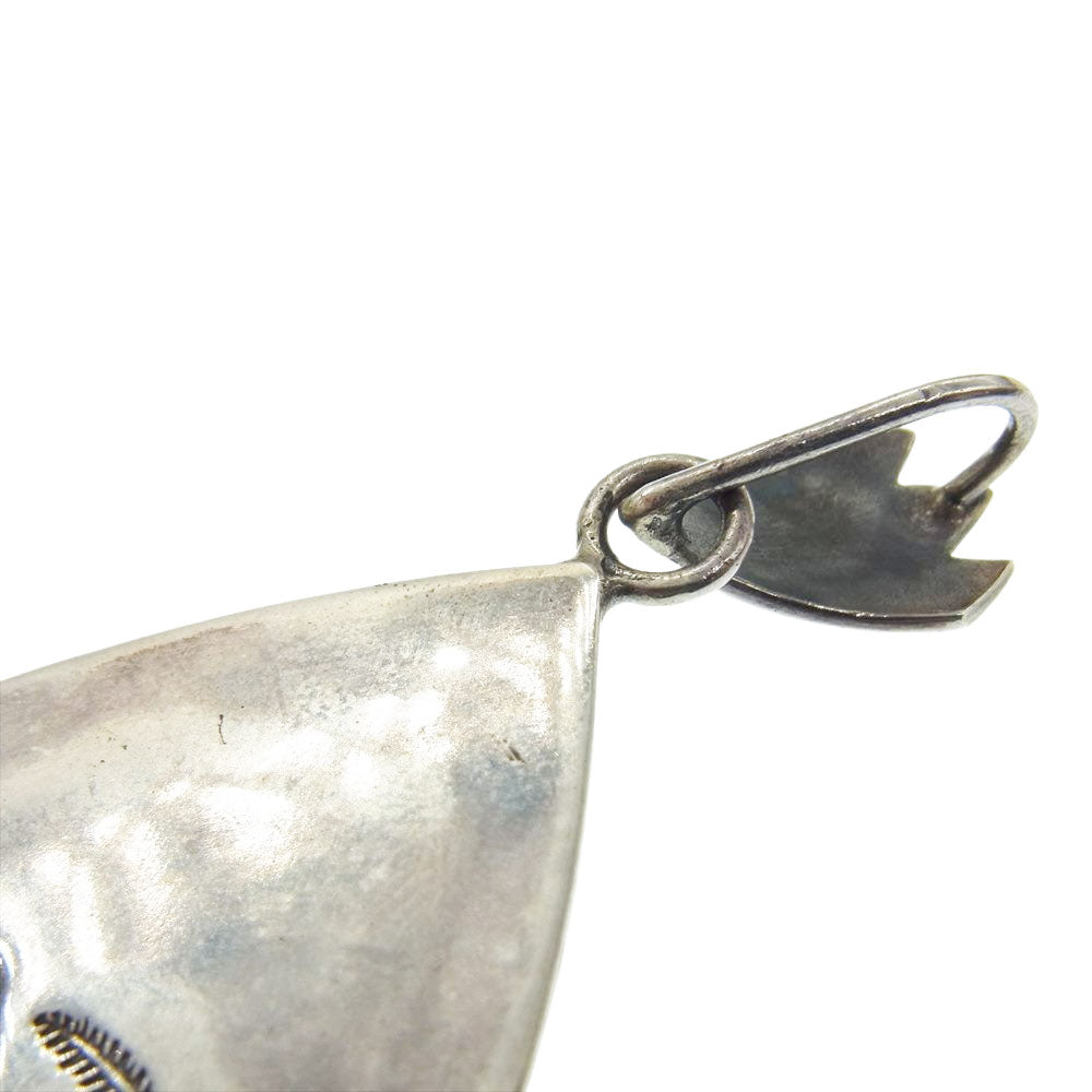 ナバホ アーティスト不明 NAVAJO族 インディアンジュエリー SV925 ターコイズ ティアドロップ ペンダントトップ シルバー系 ブルー系【中古】