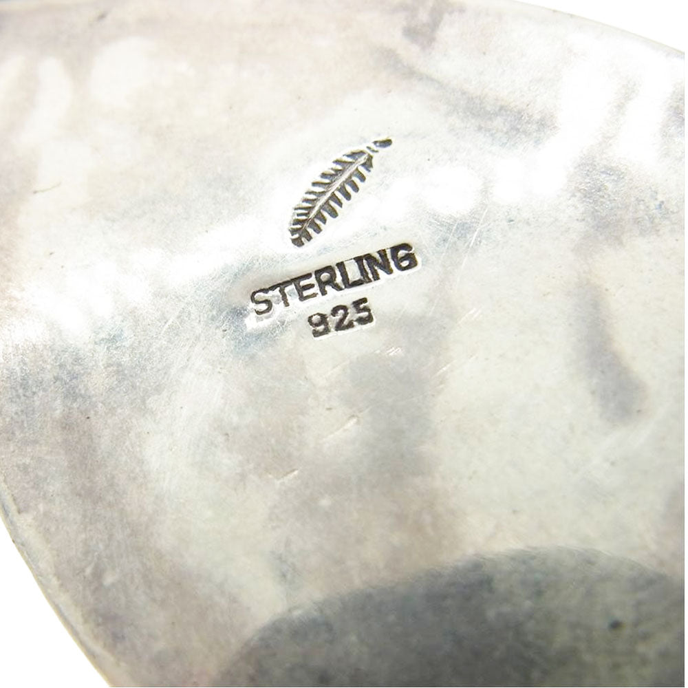 ナバホ アーティスト不明 NAVAJO族 インディアンジュエリー SV925 ターコイズ ティアドロップ ペンダントトップ シルバー系 ブルー系【中古】