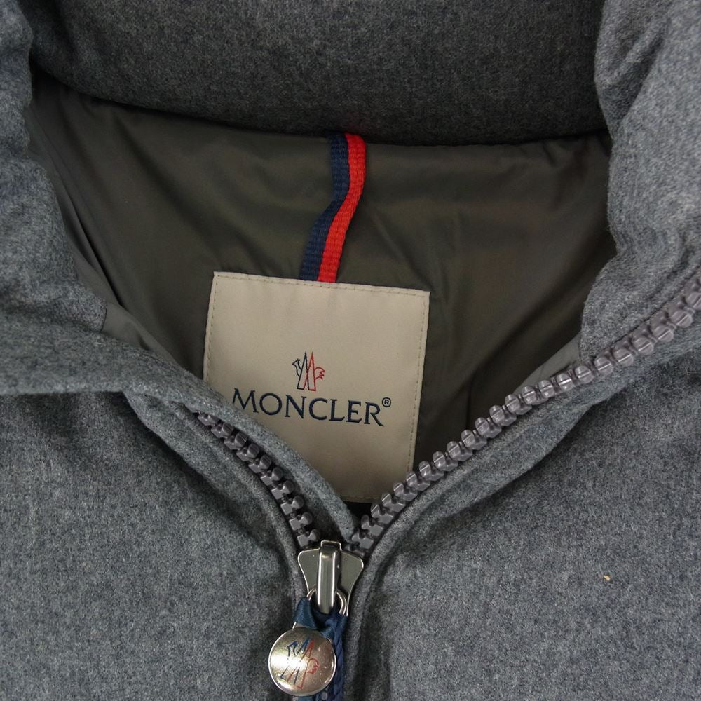 MONCLER モンクレール H20911A53700 54272 国内正規品 MONTGENEVRE モンジュネーブル ダウンジャケット グレー系 4【新古品】【未使用】【中古】