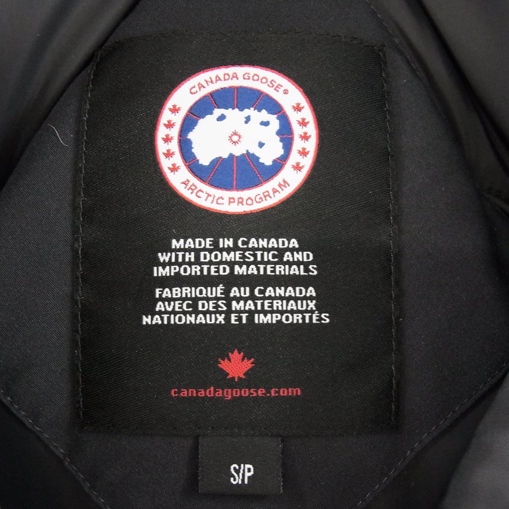 CANADA GOOSE カナダグース 2603JL BRONTE PARKA ブロンテ パーカー コヨーテファー ダウンジャケット 国内正規品 サザビーリーグ ダークネイビー系 S【中古】