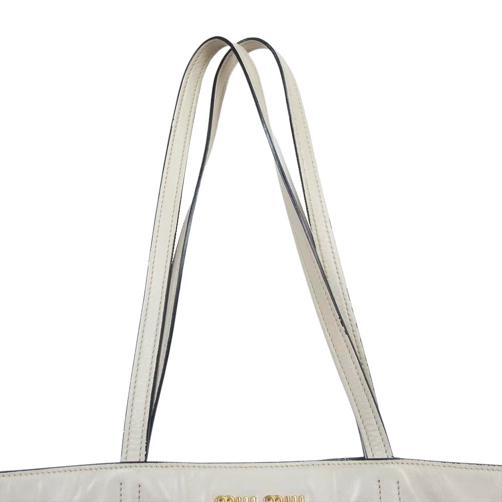MIUMIU ミュウミュウ 75712 2A8P SOFT CALF レザートート バッグ オフホワイト系【中古】