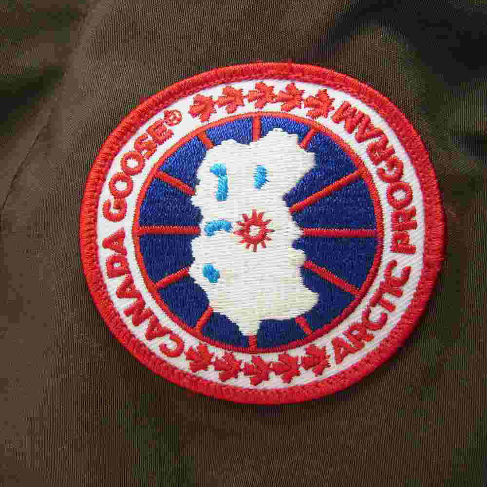 CANADA GOOSE カナダグース 2301JL 国内正規品 グリフィンタグ BELLEVILLE ベルビル ダウン コート ジャケット カーキ系 S【中古】
