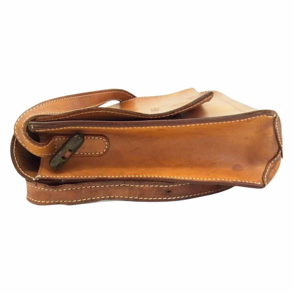 BREE ブリー ヌメ革 オール レザー スクエア ショルダー バック ポーチ